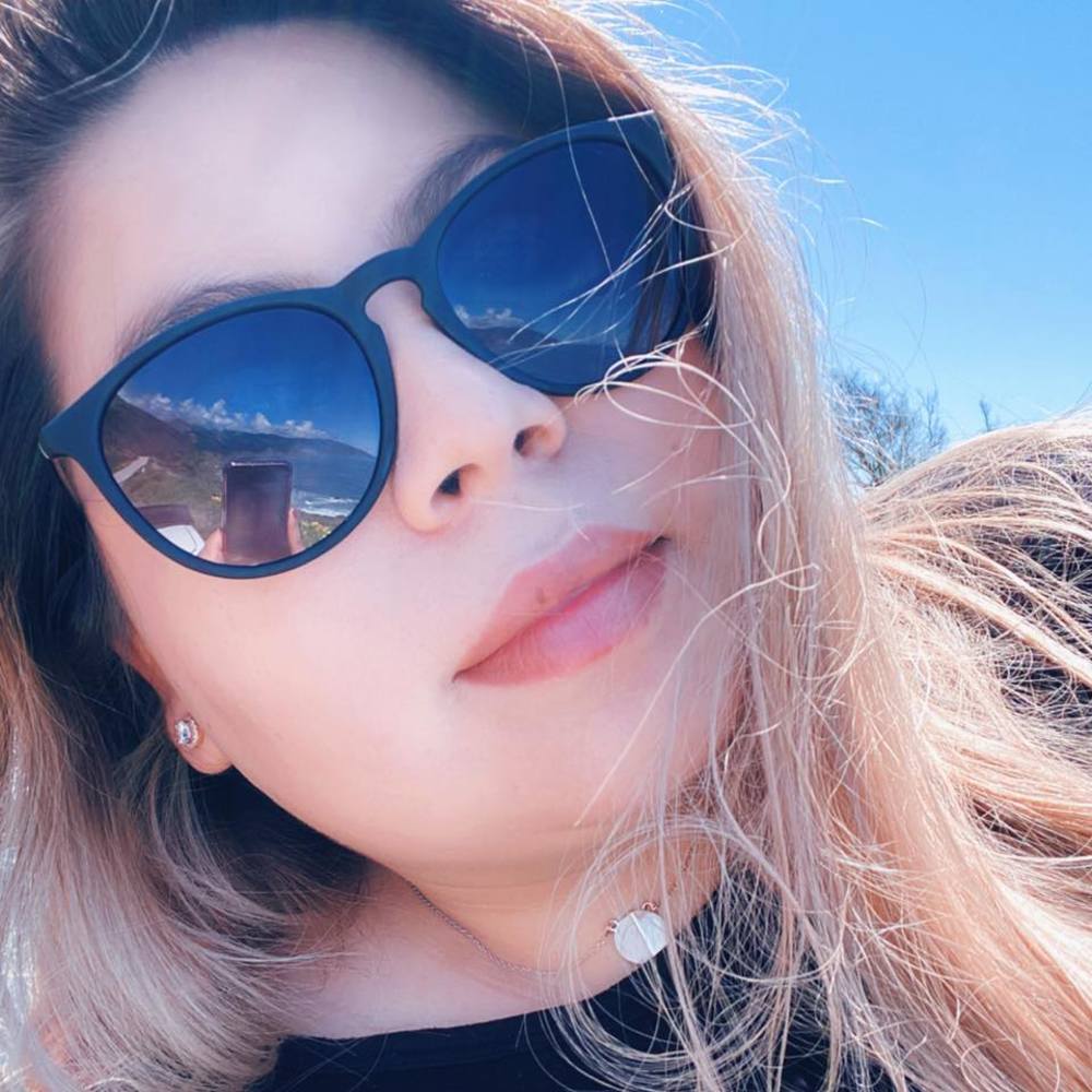 Meet your Posher, Sheyla